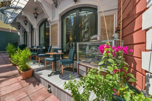 The Galataport Hotel