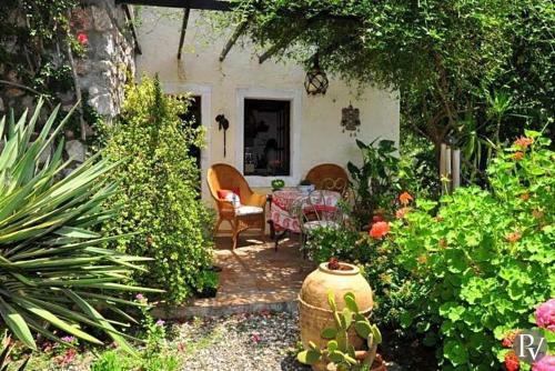 Marmaris Villa Sleeps 7 Pool Air Con Wifi