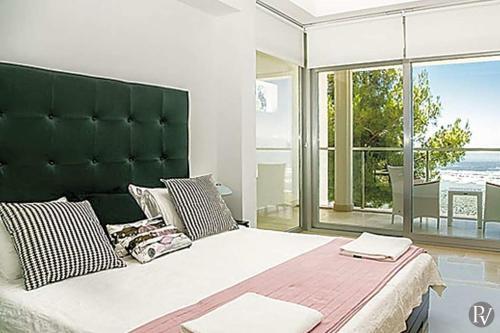 Islamlar Villa Sleeps 8 Pool Air Con Wifi