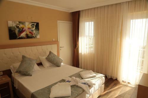 Merveille Suit Hotel