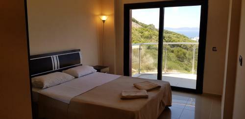 Whispering Sands Self Catering Apartment Resort