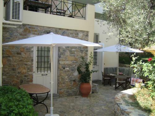 Hostal Gera's Olive Grove (elaionas Tis Geras)