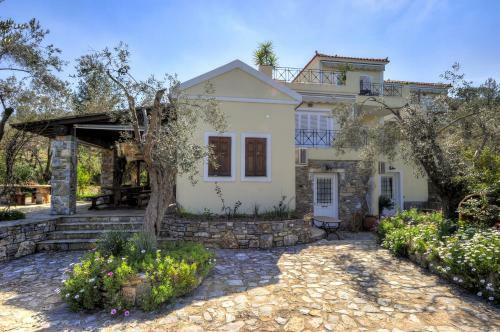 Hostal Gera's Olive Grove (elaionas Tis Geras)