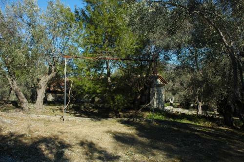 Hostal Gera's Olive Grove (elaionas Tis Geras)