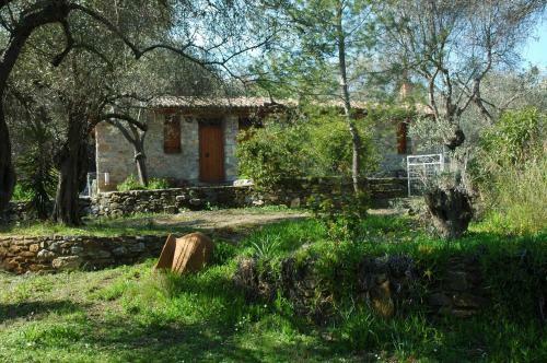 Hostal Gera's Olive Grove (elaionas Tis Geras)