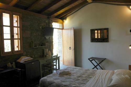 Hostal Gera's Olive Grove (elaionas Tis Geras)
