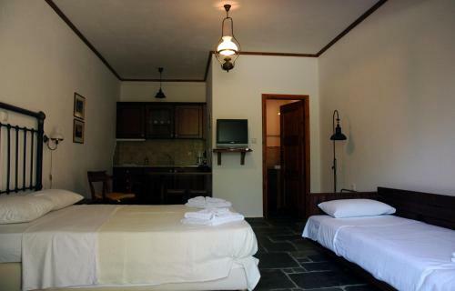 Hostal Gera's Olive Grove (elaionas Tis Geras)