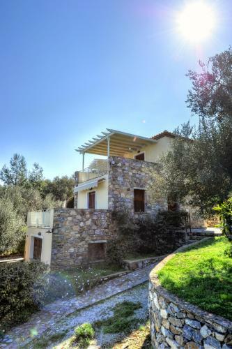 Hostal Gera's Olive Grove (elaionas Tis Geras)
