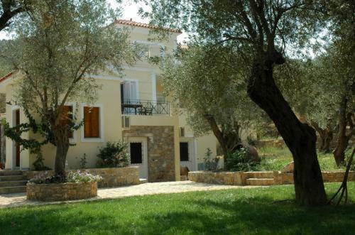 Hostal Gera's Olive Grove (elaionas Tis Geras)