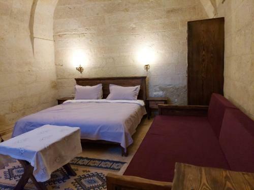 Armesos Cave Hotel