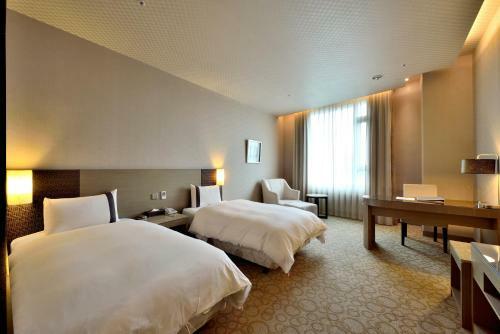 Shinkansen Grand Hotel