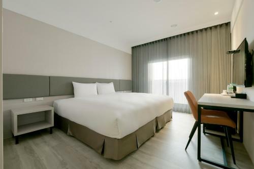 Fengjia Jinrui Hotel