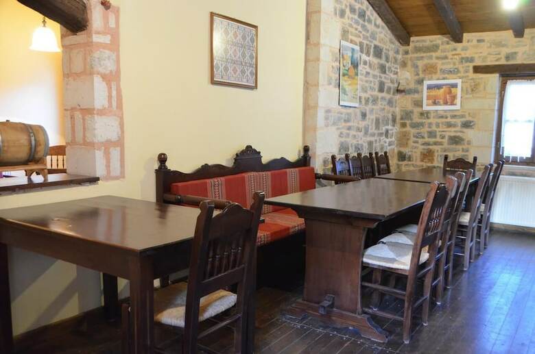 Apartamentos Ellinospito