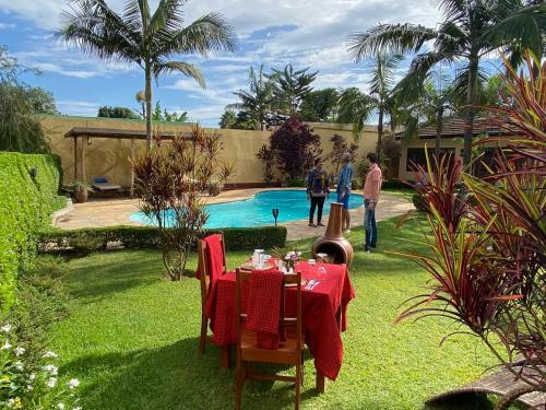 Hotel Ahadi Lodge