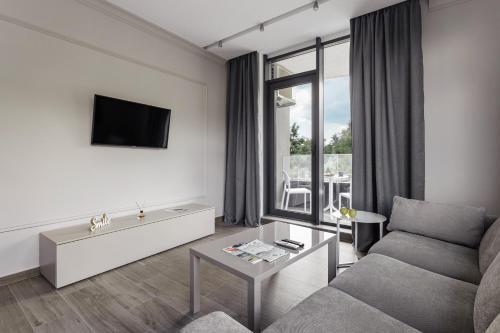 Luxury Apart-hotel Costa Fontana ??????????? ? ???? ????? ??????? 12 ??