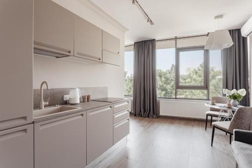 Luxury Apart-hotel Costa Fontana ??????????? ? ???? ????? ??????? 12 ??