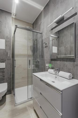 Luxury Apart-hotel Costa Fontana ??????????? ? ???? ????? ??????? 12 ??