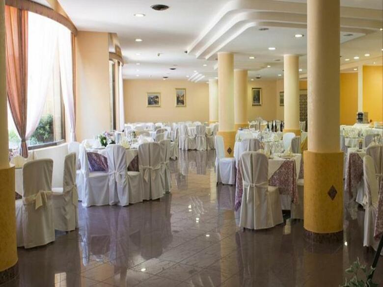Hotel Grand Mose