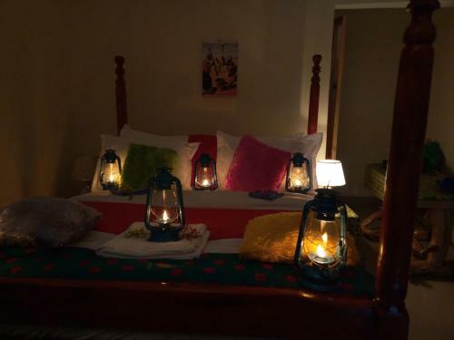 Hostal Car-net Guest House