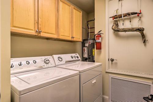 Beachfront Dauphin Island Condo With 2 Pools And Sauna