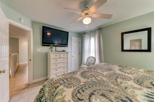 Blue Parrot West 6