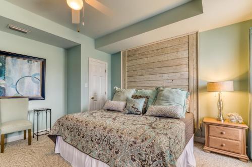 Blue Parrot West 6