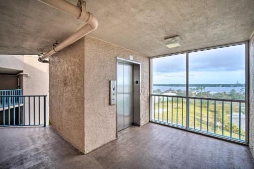 Apartamento Cozy Beachfront Escape With Pool And Gulf Access!