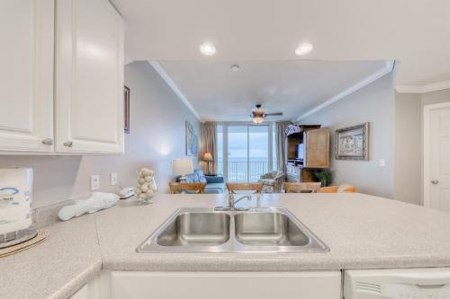 Lighthouse Condominiums III
