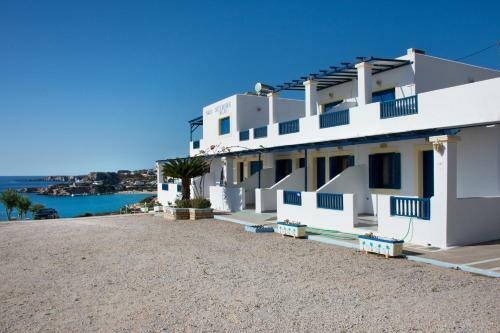 Aparthotel B & N Melas Studios