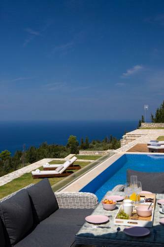 Pantheon Villas