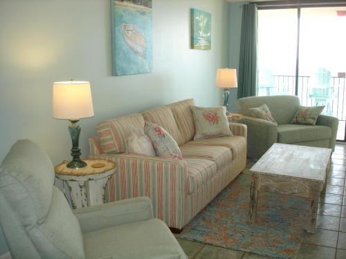 Spectacular Views From 7th Floor For This 1 Bedroom Sleeps 6