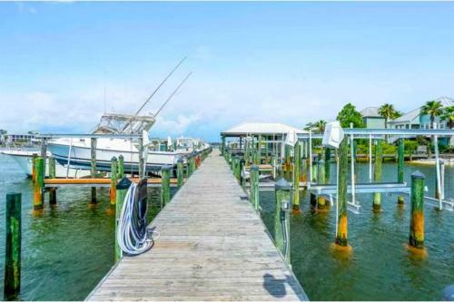 Palm Harbor 322 Mariner Circle By Bender Vacation Rentals