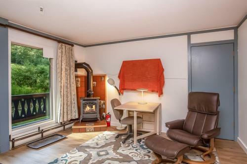 Alyeska Retreat C110