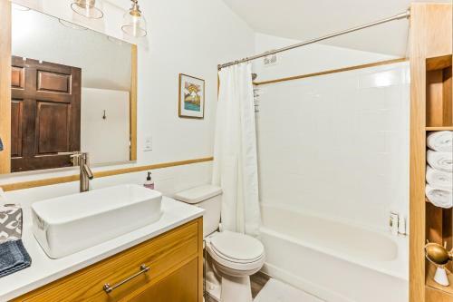 Girdwood Mountain House