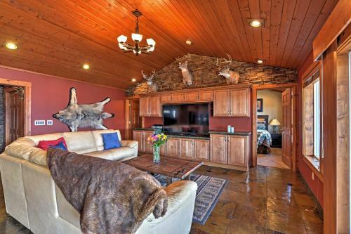 Apartamento Crows Nest Waterfront Apt With Seward Bay Views!