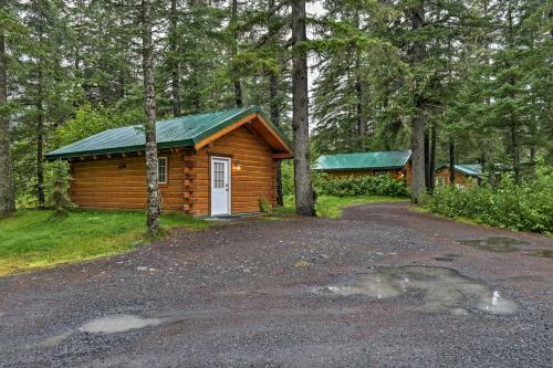 Quaint Seward Studio Cabin On Scenic Salmon Creek!