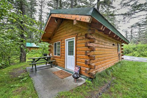Quaint Seward Studio Cabin On Scenic Salmon Creek!
