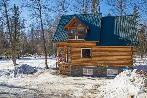 Cozy Palmer Log Cabin Close To Matanuska River!
