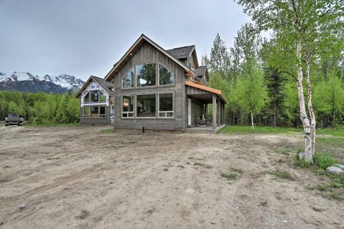 Modern Palmer Cabin With Lazy Mtn View, 2 Mi To River