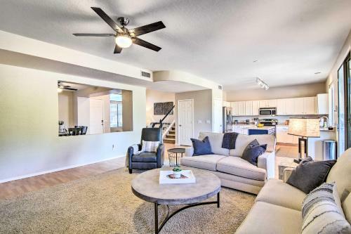 Tranquil Oasis With Fire Pit And Bar About 1 Mi To Santan!