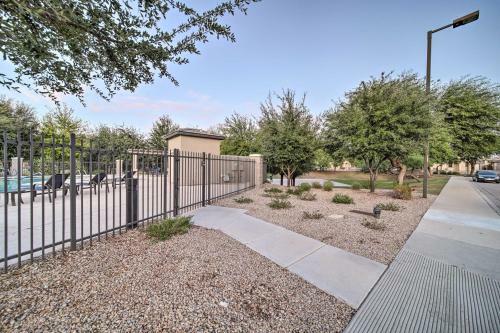 Rio Paseo Retreat With Private Patio And Pool Access!