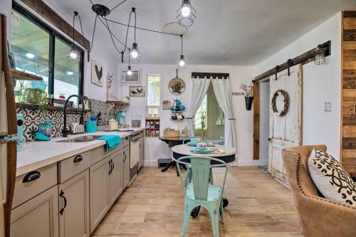 Tolleson Cottage On 1 Acre, 2 Miles To Ism Raceway