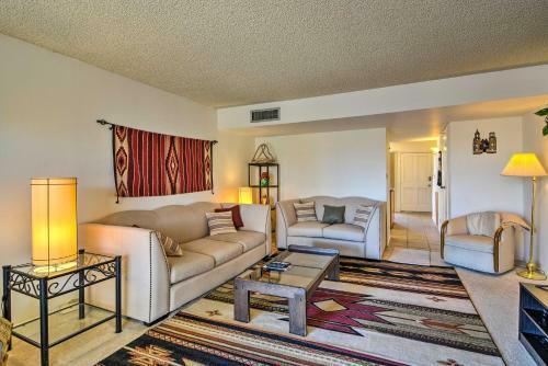 Southwestern Getaway In Mesa With Patio And Pool Access