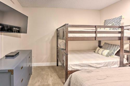 Apartamento Cozy-chic Condo With Pool 1 Block To Beach!