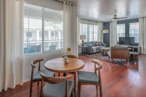 Stylish 1br Phoenix Apartment #3121 By Wanderjaunt