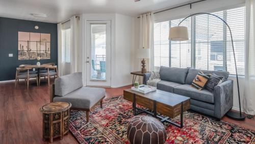 Stylish 1br Phoenix Apartment #3121 By Wanderjaunt