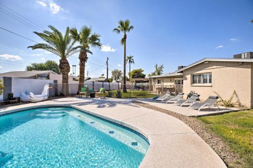 Modern Scottsdale Home With Pool, Games And Patio