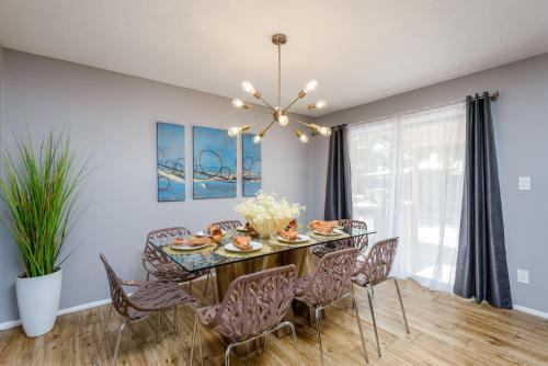 Casa Blanca Home
