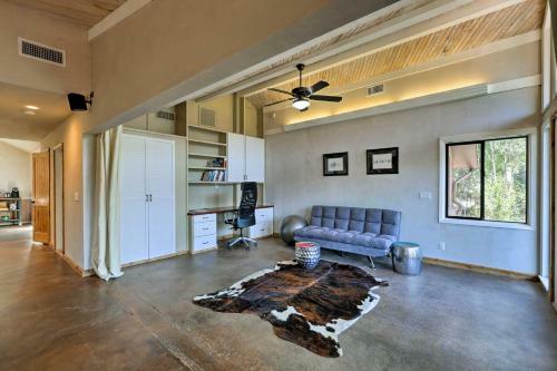 Sedona Home With Stunning Mtn Views, Fire Pit And Deck!