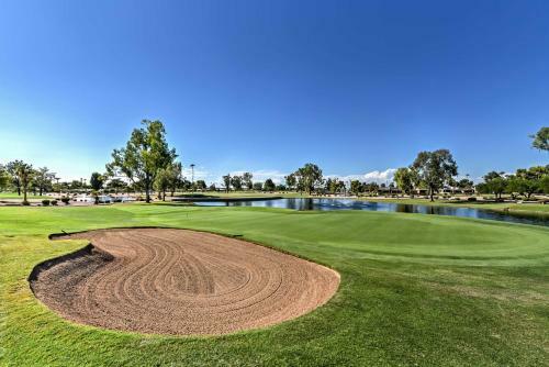 Peaceful Sun Lakes House With Community Pool And Golf!